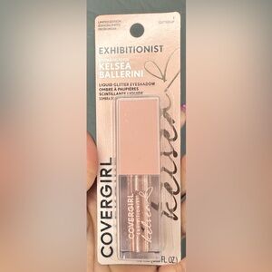 Kelsea Ballerini liquid eyeshadow